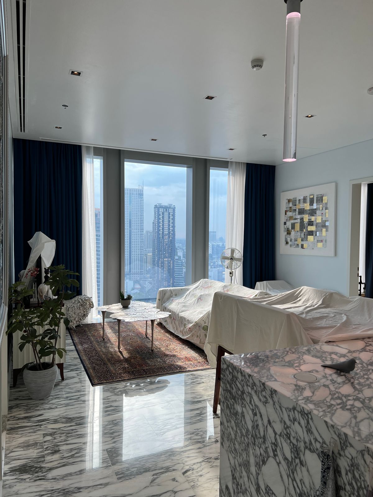 ให้เช่าคอนโดสาทร นราธิวาส : เดอะ ริทซ์-คาร์ลตัน เรสซิเดนซ์ กรุงเทพฯ - 2 ห้องนอน ตกแต่งครบ