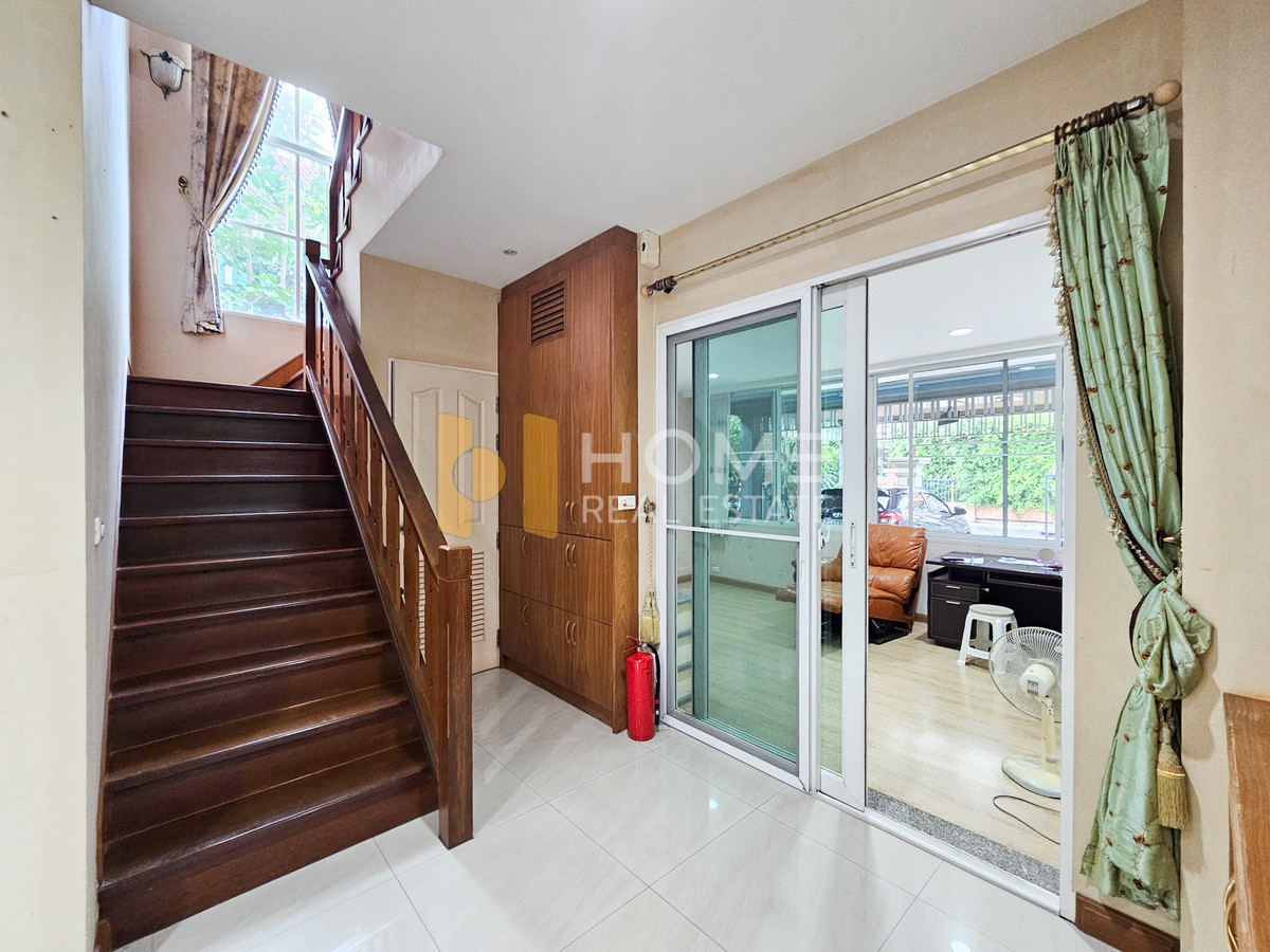 ขายบ้านนวมินทร์ รามอินทรา : บ้านเดี่ยวแปลงมุม ✨ ลัดดารมย์ วัชรพล / 4 ห้องนอน (ขาย), Laddarom Watcharapol / Detached House 4 Bedrooms (FOR SALE) TAN855