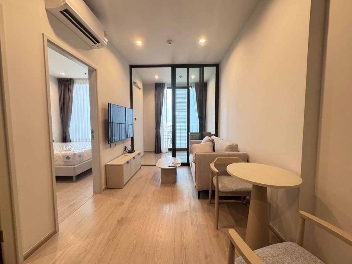ให้เช่าคอนโดวงเวียนใหญ่ เจริญนคร : Reference Sathorn วงเวียนใหญ่, ห้องใหม่ ติด bts , ว่างพร้อมให้เช่า เฟอนิเจ้อครบ ห้องสวยมาก
