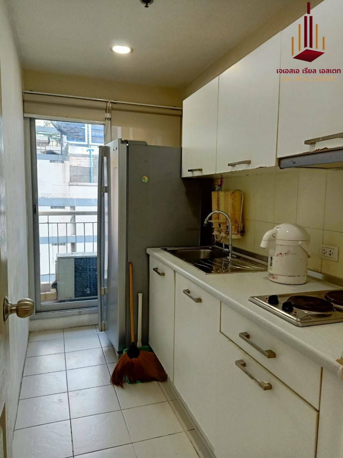 ให้เช่าคอนโดสาทร นราธิวาส : ✨ For Rent: Life @ Sathorn 10 Condo ✨  💰 Only 30,000 THB/month