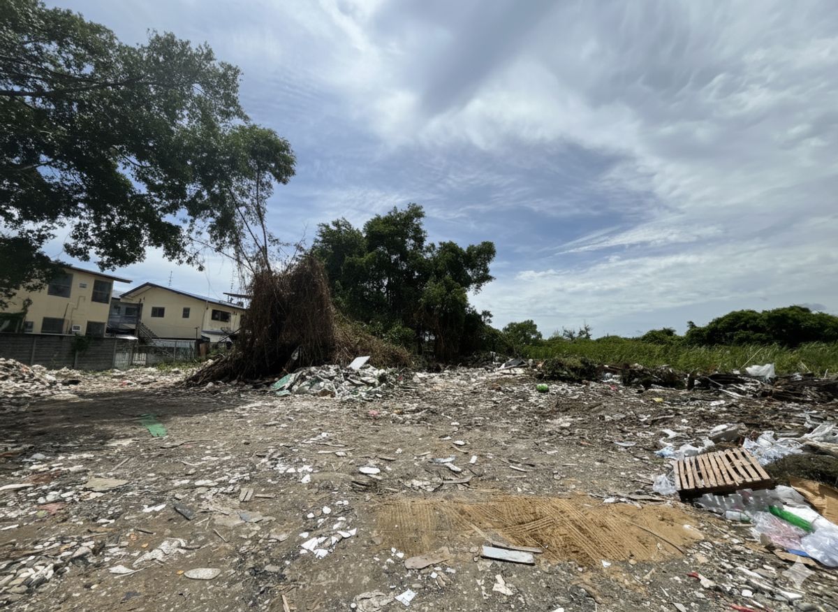 Land 4 rai, 700 m. from BTS Sai Luat, near Samut Prakan Hospital, Pak Nam, 30% cheaper than the market, beautiful square plot. Loading...