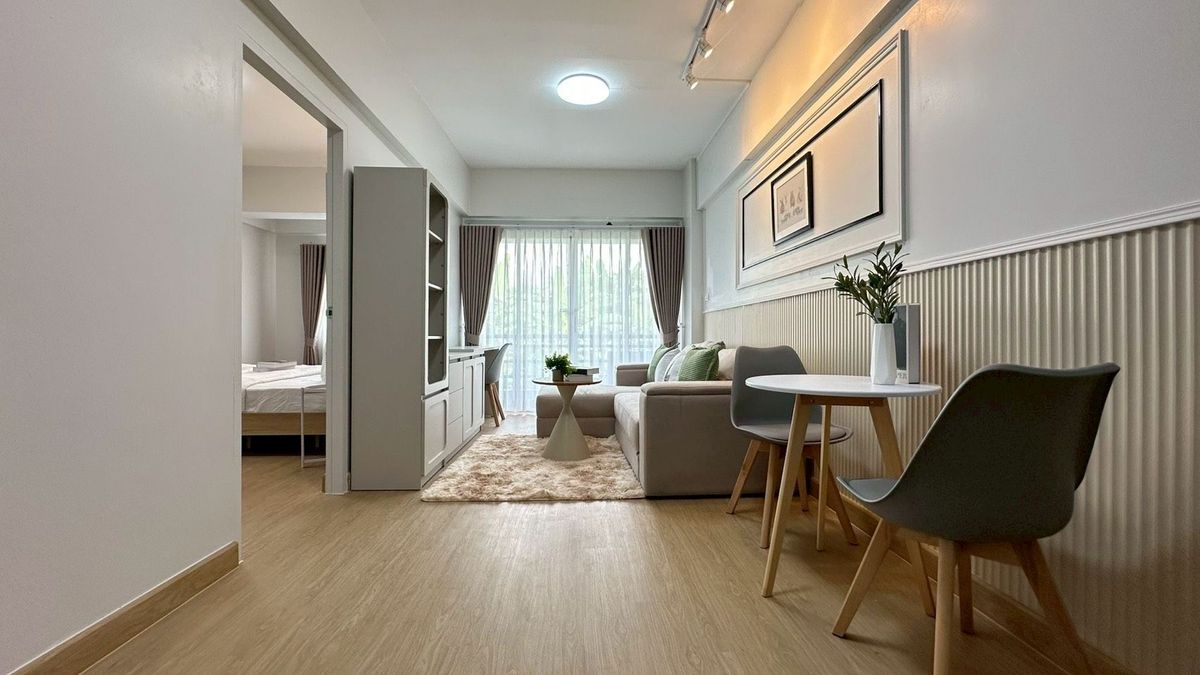 For SaleCondoChokchai 4, Ladprao 71, Ladprao 48, : Duliya Place 38 sq m, 2nd floor, 1,690,000 Lat Phrao, Bang Kapi, along Chokchai 4 expressway ☃️ Duliya Place project, corner room, very cheap price, Nakniwat 37, near MRT Chokchai 4, Central Eastville. Can raise animals