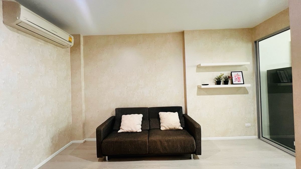 ให้เช่าคอนโดสาทร นราธิวาส : FOR RENT @ Rhythm Sathorn–Naradhiwas Condominium