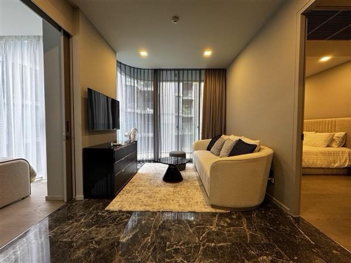 ให้เช่าคอนโดสุขุมวิท อโศก ทองหล่อ : 2 BED AT ASHTON RESIDENCE 41