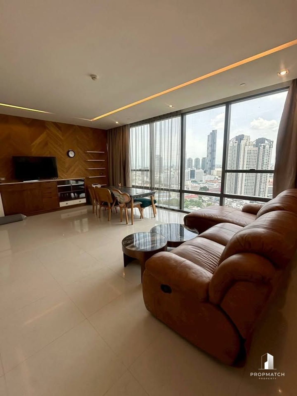 ให้เช่าคอนโดสาทร นราธิวาส : ✨Flash Deal ✨The Bangkok Sathorn( 2Bed 2Bath 126SQM.) แต่งครบพร้อมอยู่ !! เพียง 95,000บาทต่อเดือน Tel.0981315848 @propmatch
