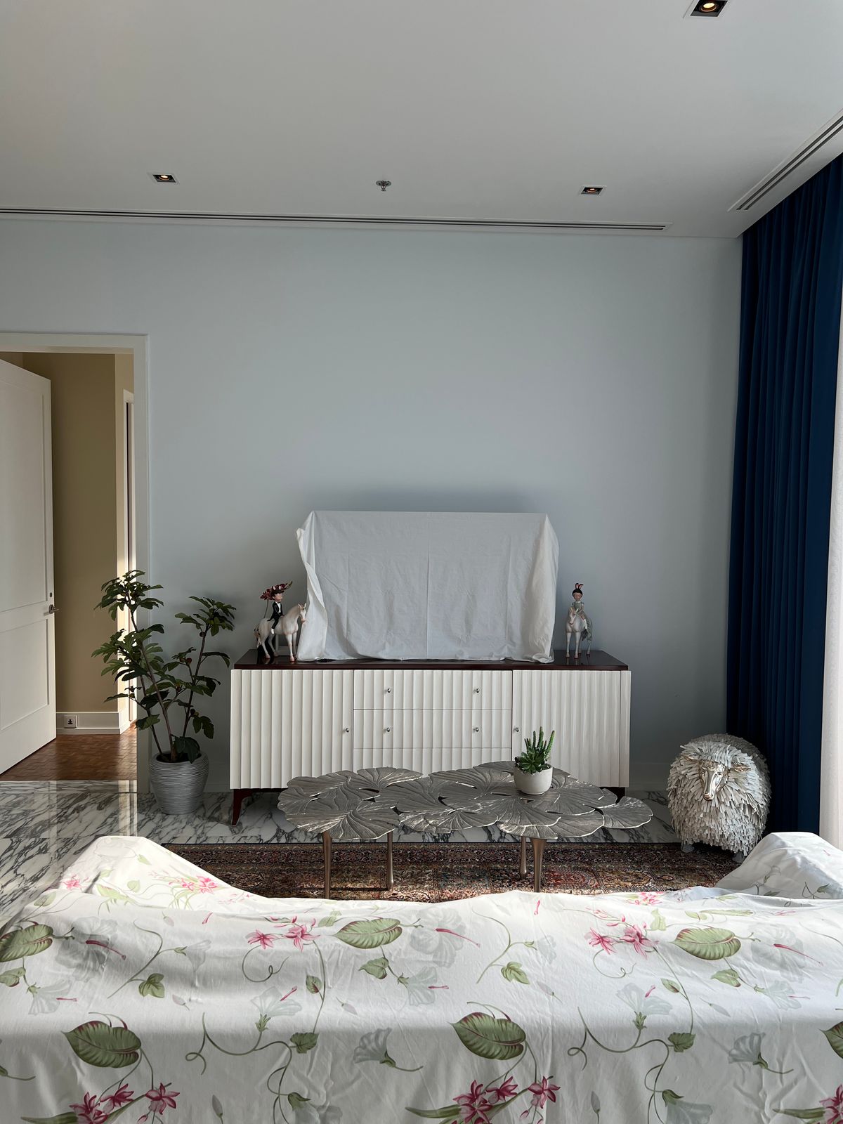 ให้เช่าคอนโดสาทร นราธิวาส : เดอะ ริทซ์-คาร์ลตัน เรสซิเดนซ์ กรุงเทพฯ - 2 ห้องนอน ตกแต่งครบ