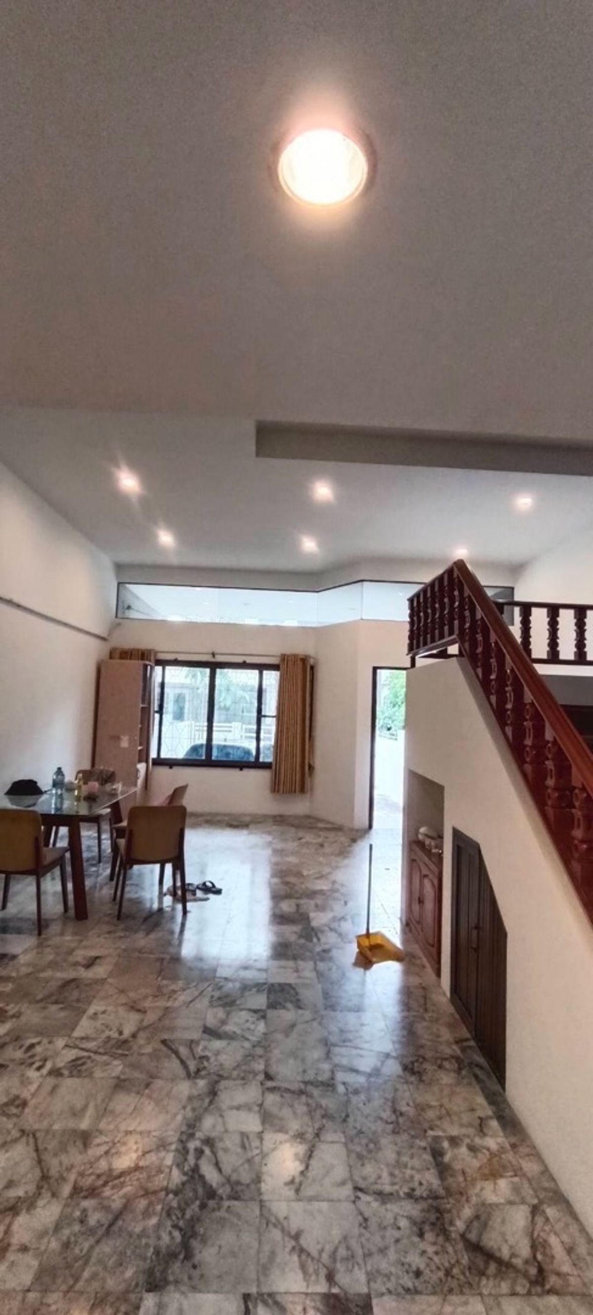 For RentHome OfficeOnnut, Udomsuk : Home office for rent, Bang Chak, Sukhumvit, close to the BTS, 300 meters, convenient travel, close to food, entrance to Soi Sukhumvit 97, company registration available, accepting tenants, Airbnb, spa, massage shop.