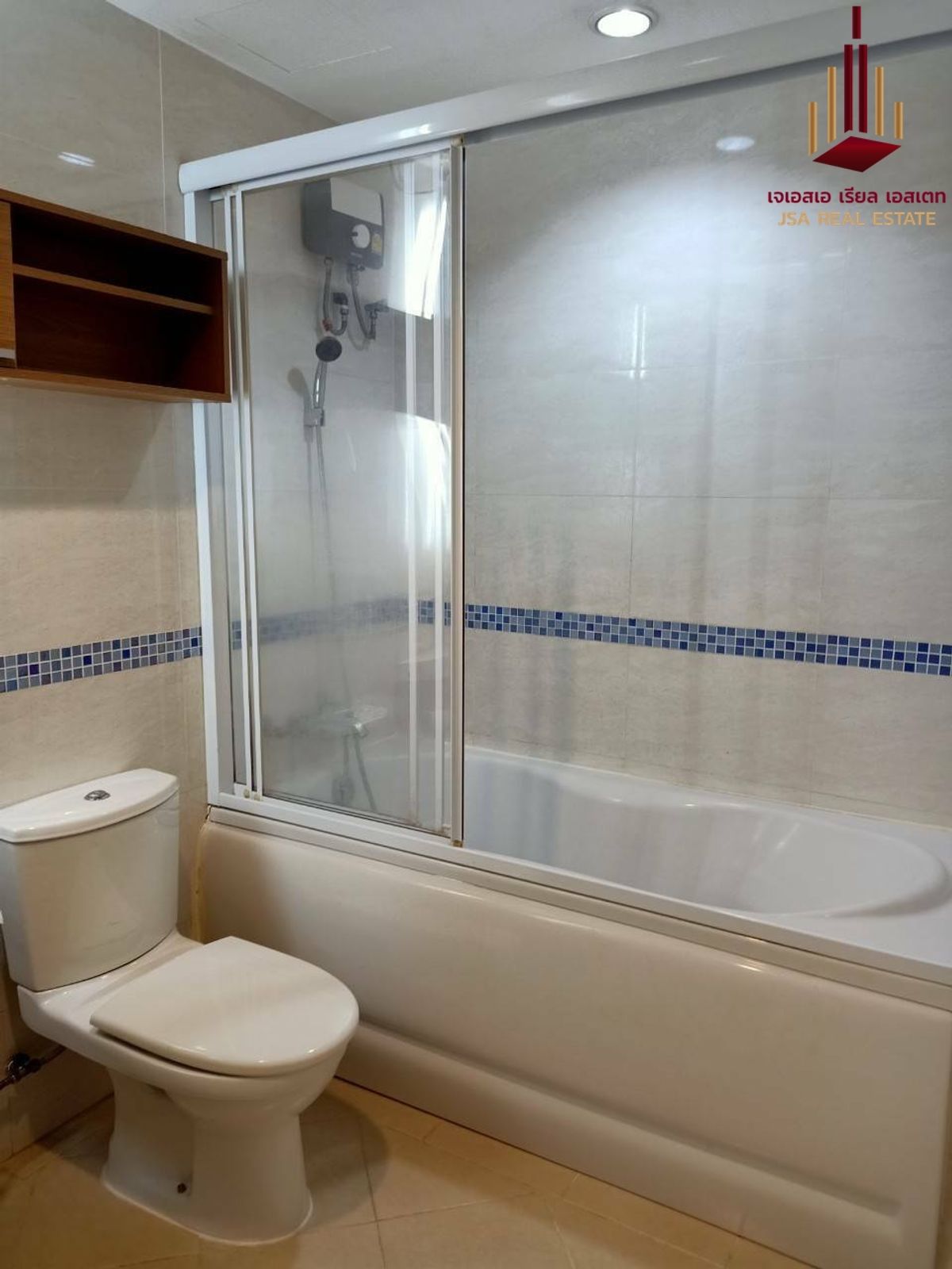 ให้เช่าคอนโดสาทร นราธิวาส : ✨ For Rent: Life @ Sathorn 10 Condo ✨  💰 Only 30,000 THB/month