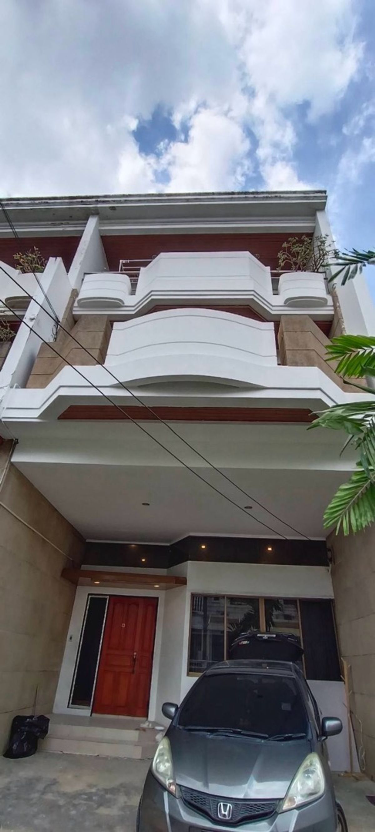 For RentShop HouseOnnut, Udomsuk : Commercial townhouse for rent, near BTS Bang Chak, 300 meters, suitable for Airbnb / Spa Massage / teaching Pilates Yoga and baking.