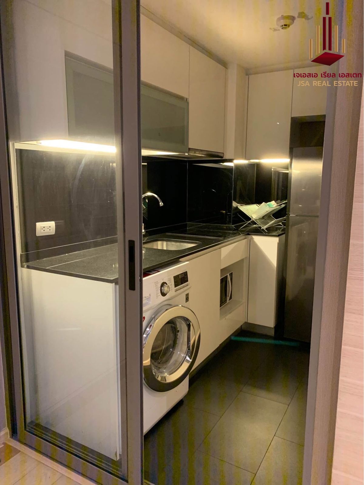 For RentCondoSilom, Saladaeng, Bangrak : ✨ For Rent: Klass Silom Condo ✨ 💰 Only 22,000 THB/month