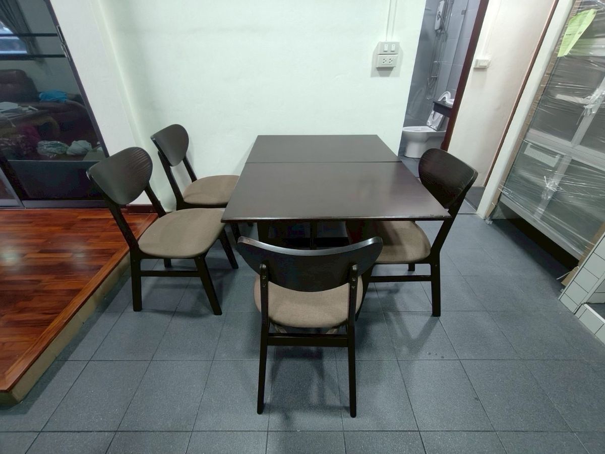 ให้เช่าบ้านลาดพร้าว เซ็นทรัลลาดพร้าว : ✨ บ้านเดี่ยวให้เช่า 4 ห้องนอน 5 ห้องน้ำ พื้นที่ใช้สอย 300 ตร.ม. พร้อมสนามหญ้า 90 ตร.ม. ใกล้เซ็นทรัลอีสวิลล์ ทำเลดี เดินทางสะดวก เฟอร์นิเจอร์ครบ เข้าอยู่ได้ทันที