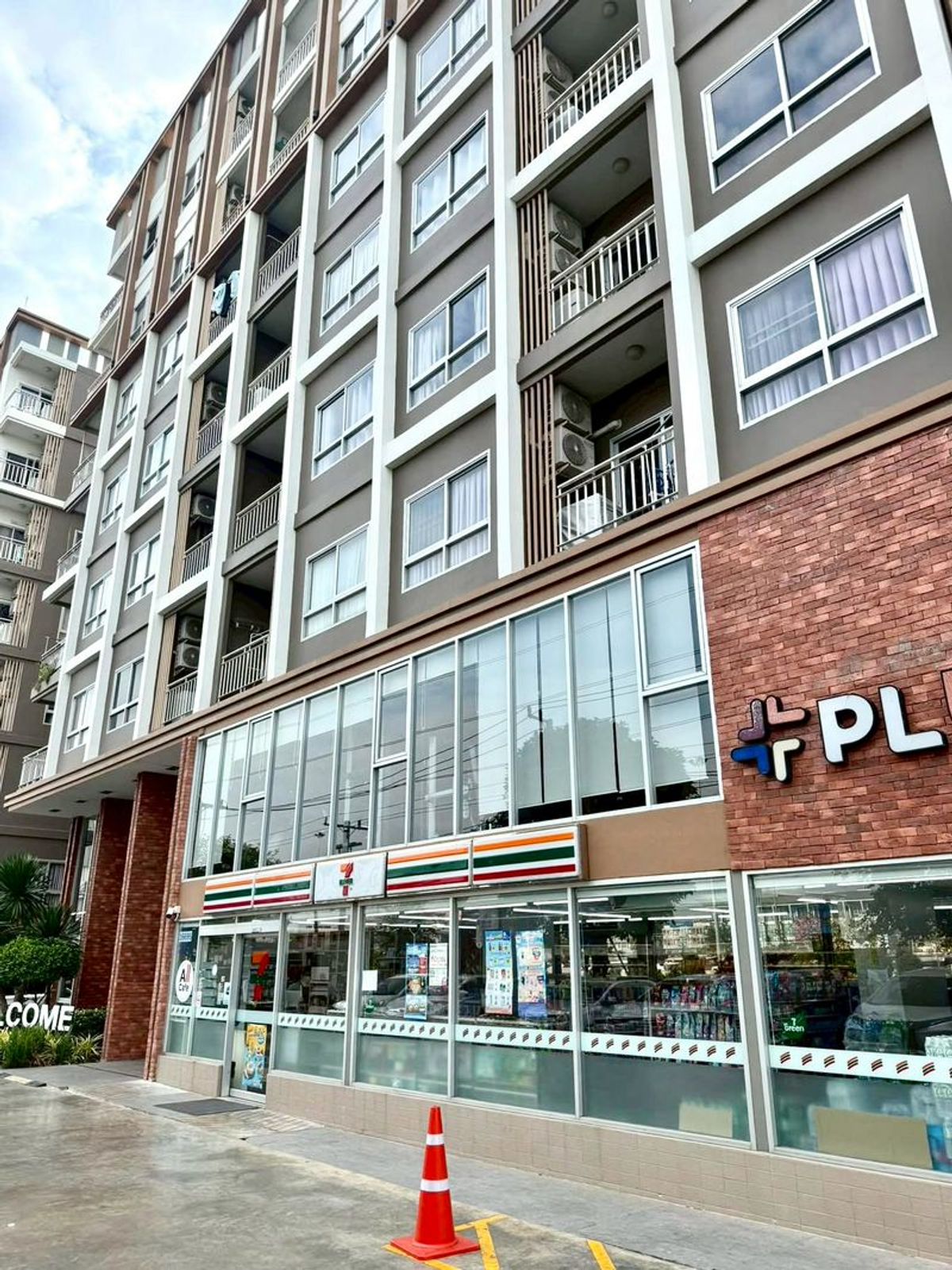 ขายคอนโดอยุธยา : ขายคอนโด Plus Condo Ayutthaya City Park ขนาด 27.4 ตารางเมตร ชั้น 7 อาคาร A  ตำบลกะมัง อำเภอพระนครศรีอยุธยา จังหวัดพระนครศรีอยุธยา