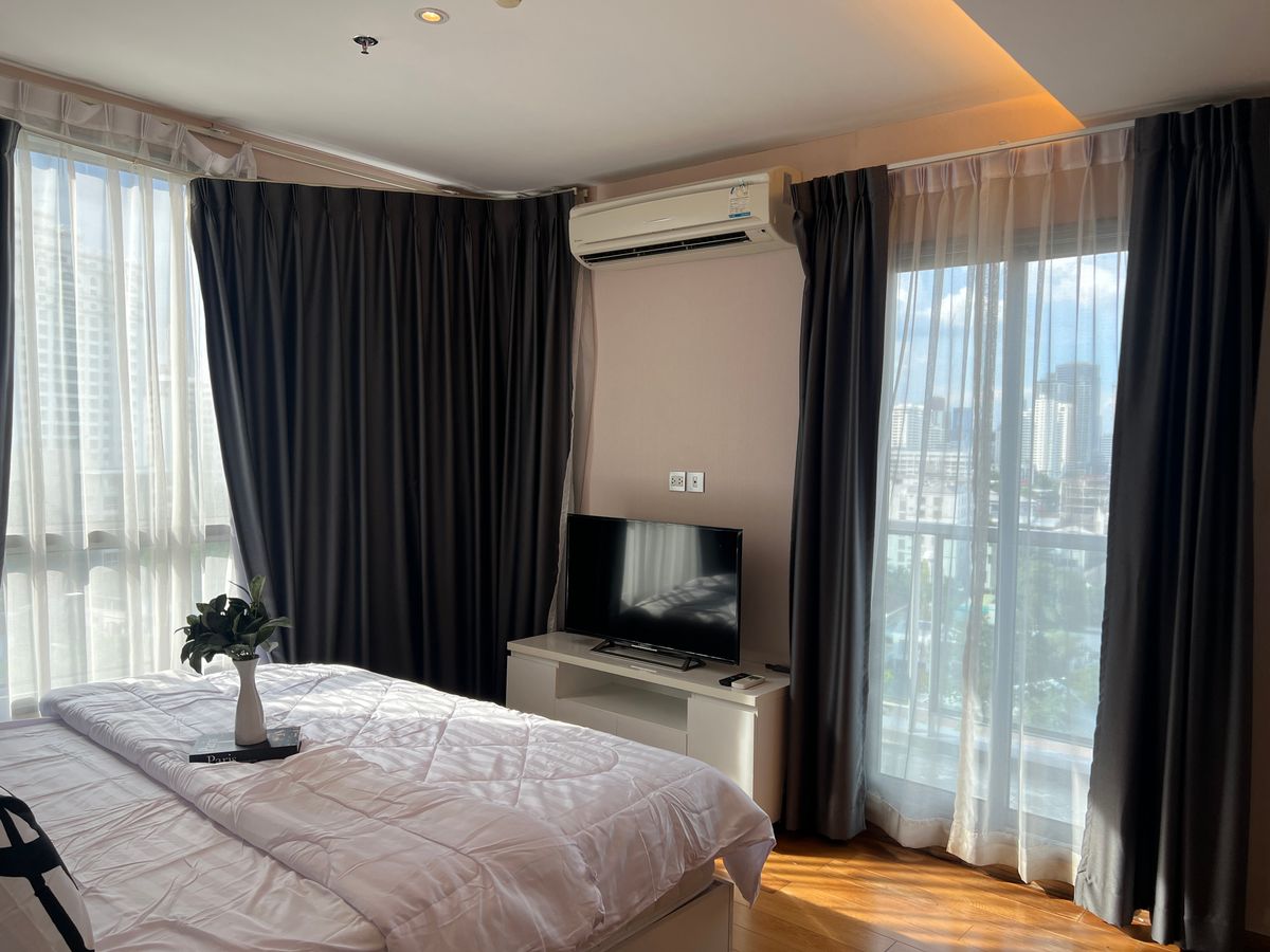 ให้เช่าคอนโดสุขุมวิท อโศก ทองหล่อ : ให้เช่า คอนโด 2 นอน 2 น้ำ ห้องกว้าง สวย วิวดี เฟอร์นิเจอร์ครบ พร้อมอยู่ ใกล้ BTS พร้อมพงษ์