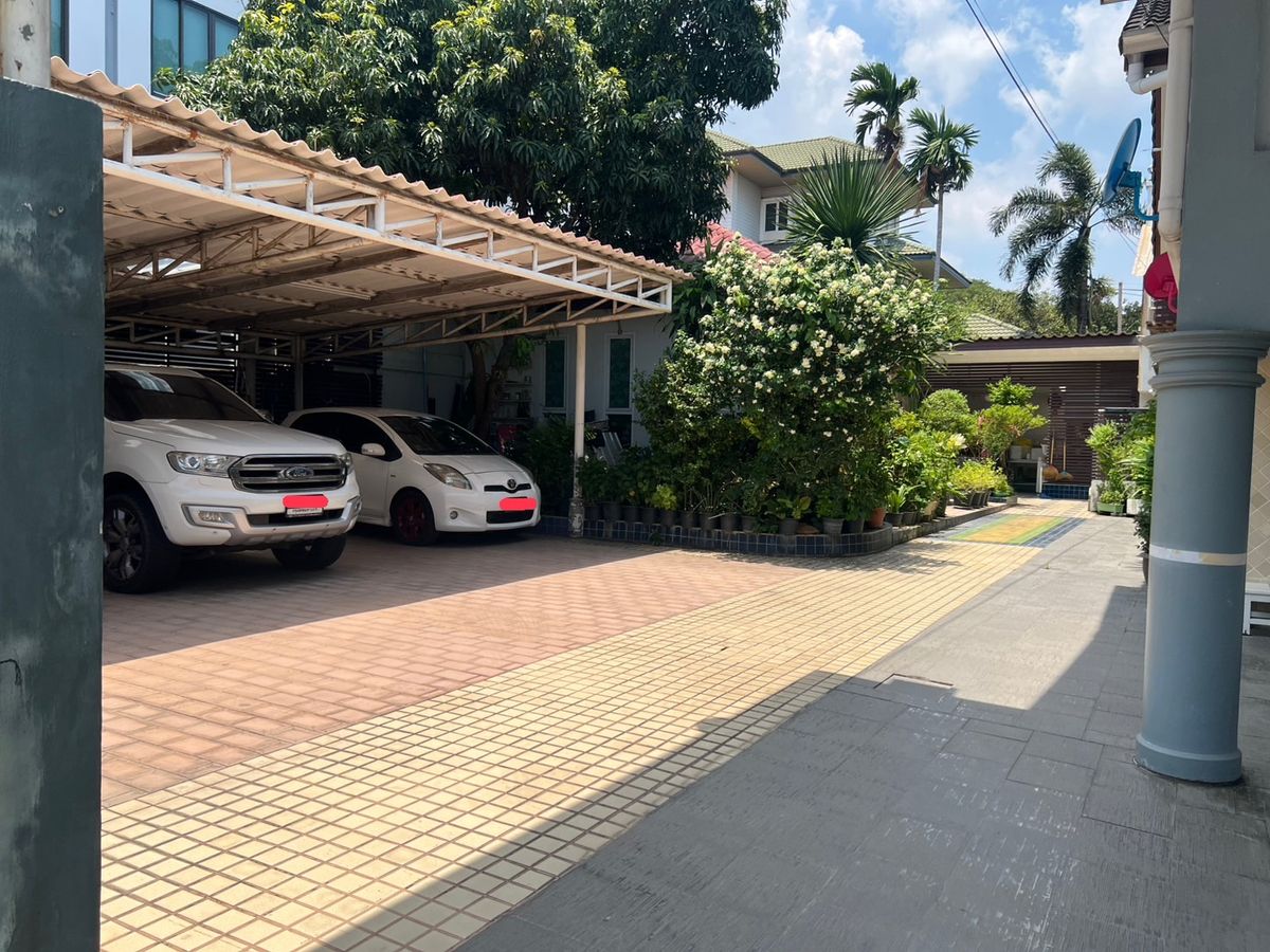 ขายบ้านพระราม 2 บางขุนเทียน : ขายบ้านเดี่ยว หมู่บ้านสุดจิตต์นิเวศน์ แขวงแสมดำ เขตบางขุนเทียน จังหวัดกรุงเทพมหานคร