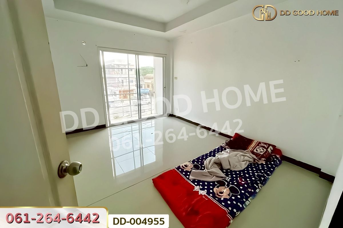 For SaleShop HousePhetchabun : DD-004955 Commercial building on Klang Muang Phatthana Road, Phetchabun, near the Phetchabun Municipality Office