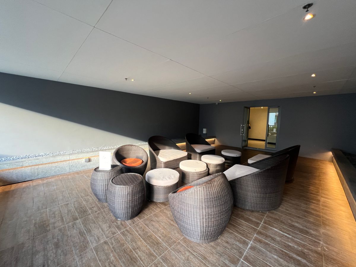 ให้เช่าคอนโดสุขุมวิท อโศก ทองหล่อ : ให้เช่า คอนโด 2 นอน 2 น้ำ ห้องกว้าง สวย วิวดี เฟอร์นิเจอร์ครบ พร้อมอยู่ ใกล้ BTS พร้อมพงษ์