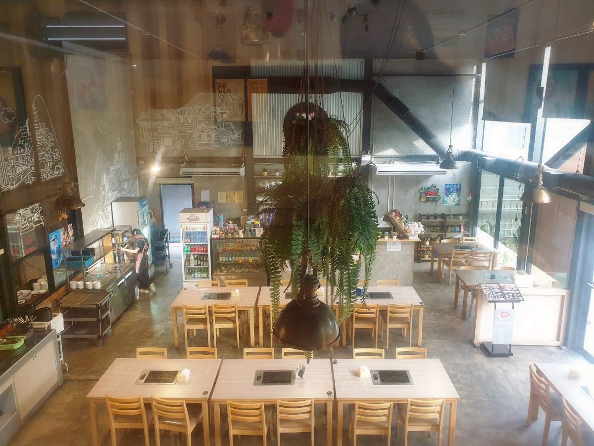 For SaleRetail SpaceSathorn, Narathiwat : Korean and Japanese restaurants for sale Next to the main road opposite Lotus Rama 3, near Central Department Store and Terminal 21.