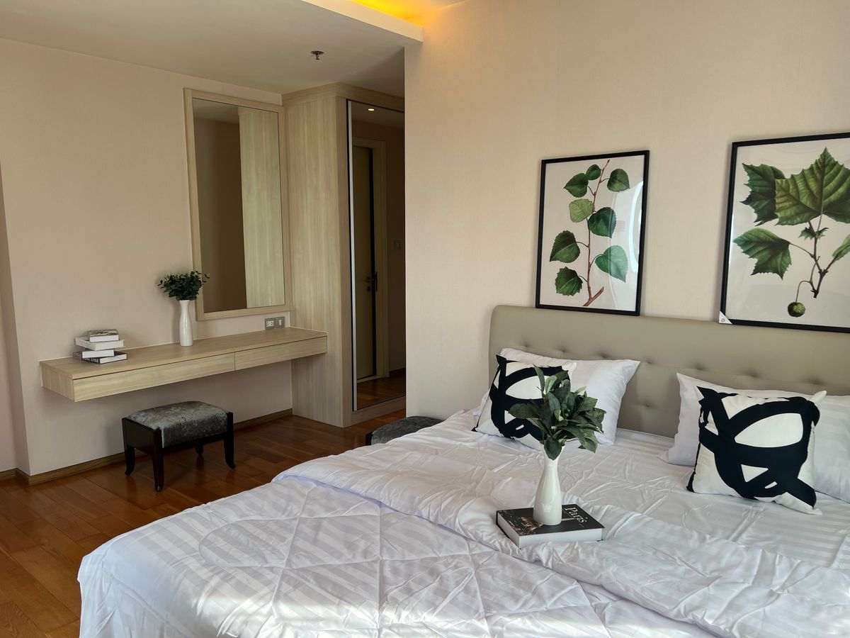 ให้เช่าคอนโดสุขุมวิท อโศก ทองหล่อ : ให้เช่า คอนโด 2 นอน 2 น้ำ ห้องกว้าง สวย วิวดี เฟอร์นิเจอร์ครบ พร้อมอยู่ ใกล้ BTS พร้อมพงษ์