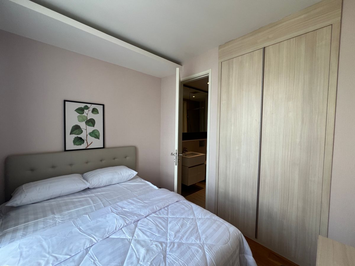 ให้เช่าคอนโดสุขุมวิท อโศก ทองหล่อ : ให้เช่า คอนโด 2 นอน 2 น้ำ ห้องกว้าง สวย วิวดี เฟอร์นิเจอร์ครบ พร้อมอยู่ ใกล้ BTS พร้อมพงษ์