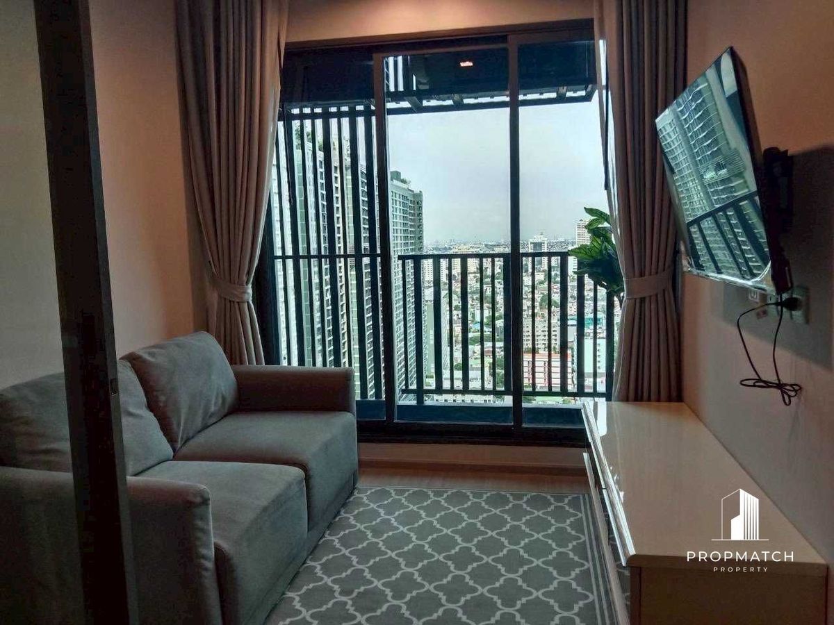 For RentCondoLadprao, Central Ladprao : ✨Flash Deal ✨Life Ladprao( 1Bed 1Bath 35SQM.) Fully furnished, ready to move in!! Only 20,000 baht per month Tel.0981315848 @propmatch