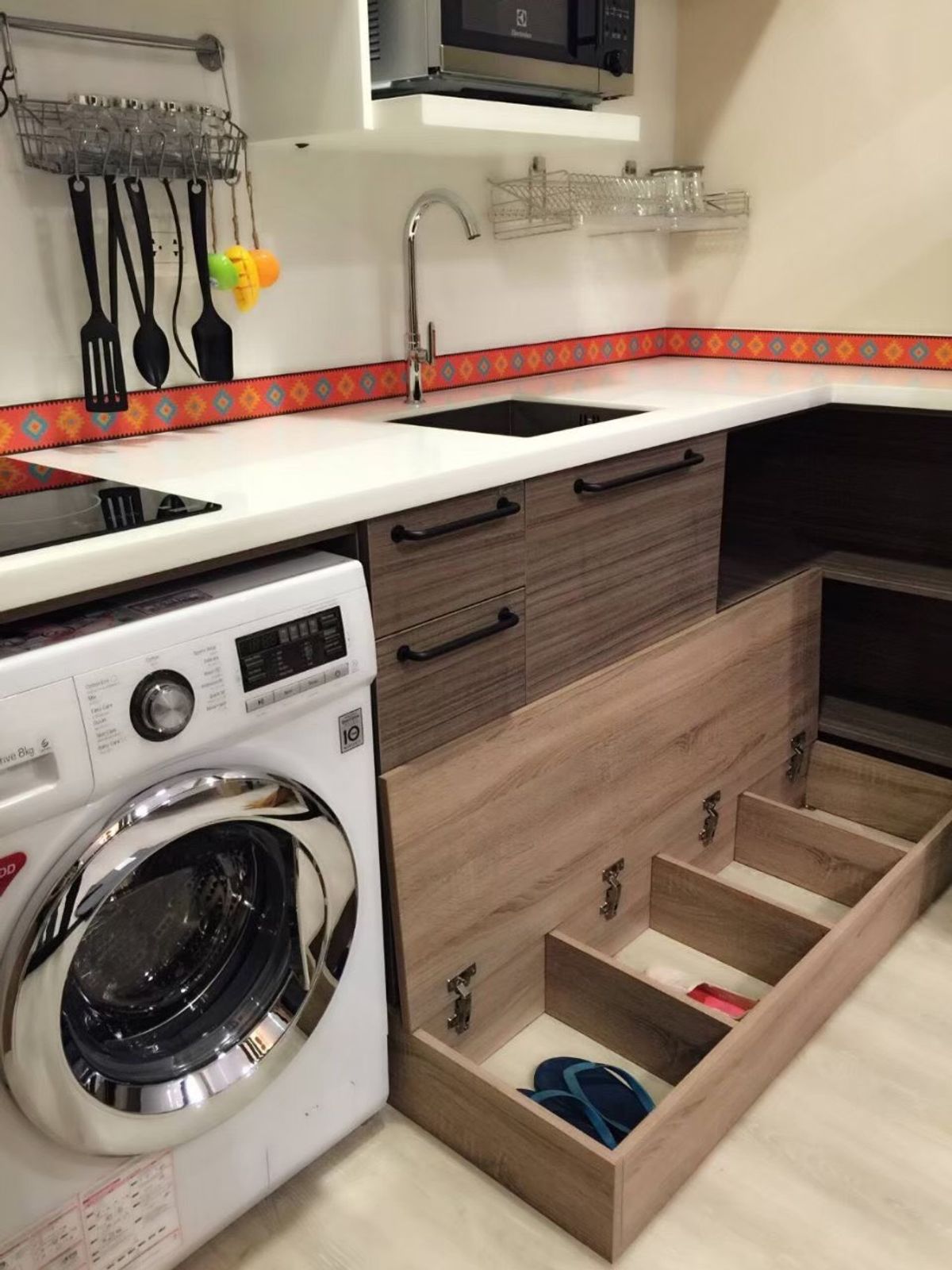 ให้เช่าคอนโดพระราม 9 เพชรบุรีตัดใหม่ RCA : ต่อรองได้Typeพิเศษหายาก ราคาถูกมาก - มีโซฟานะคะ - CondoLette Midst Rama9 - 35 sq.m. Only 18,500baht/month