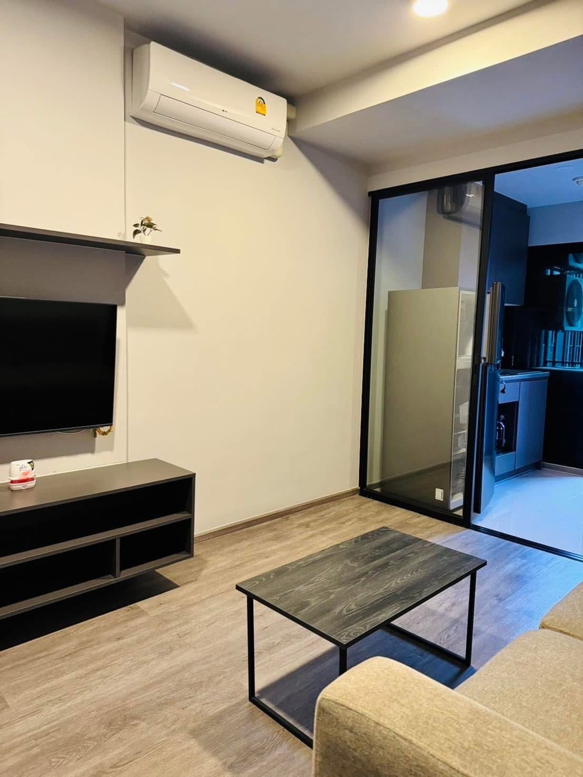 For RentCondoRama9, Petchburi, RCA : For rent 🔥 Monte Rama 9 🔥 near MRT Ramkhamhaeng, fully furnished and equipped with appliances