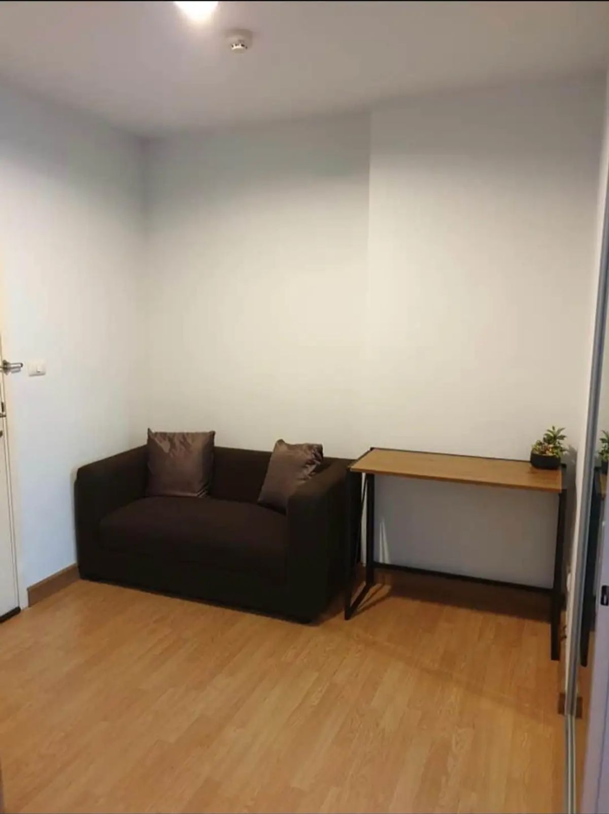 For RentCondoKhlongtoei, Kluaynamthai : For rent 📍 Aspire Rama 4 📍 Fully furnished and equipped, near BTS Ekkamai