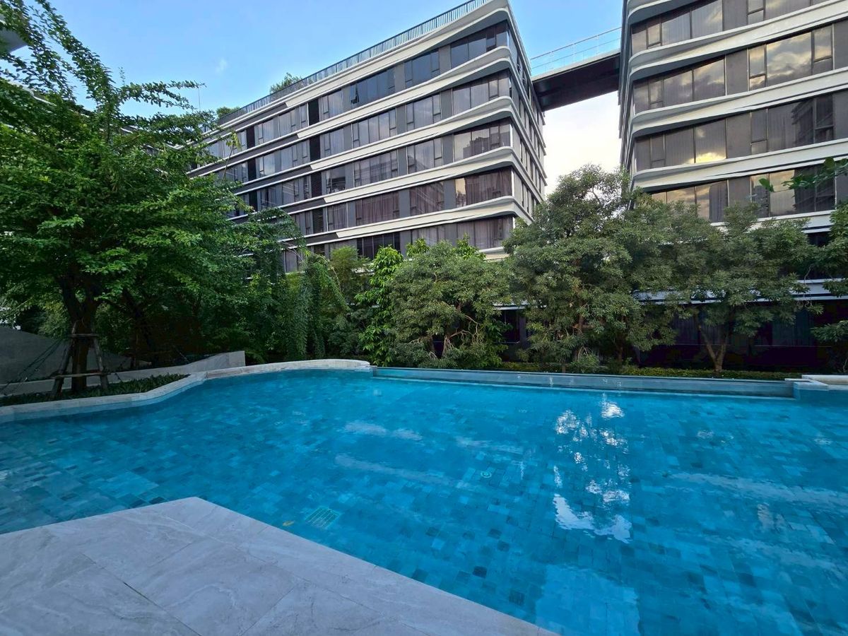 ขายคอนโดสุขุมวิท อโศก ทองหล่อ : 🅵🅾️🆁 🆂🅰️🅻🅴ไอดีโอ โมบิ สุขุมวิท 40 | Ideo Mobi Sukhumvit 40 ห้องกว้าง ถึง 35 ตาราเมตร โครงการมือหนึ่ง!!!
