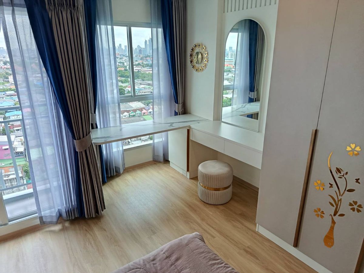 ขายคอนโดปิ่นเกล้า จรัญสนิทวงศ์ : ขายคอนโดลุมพินี วิลล์ จรัญ-ไฟฉาย ราคา 2.3 ล้านบาท