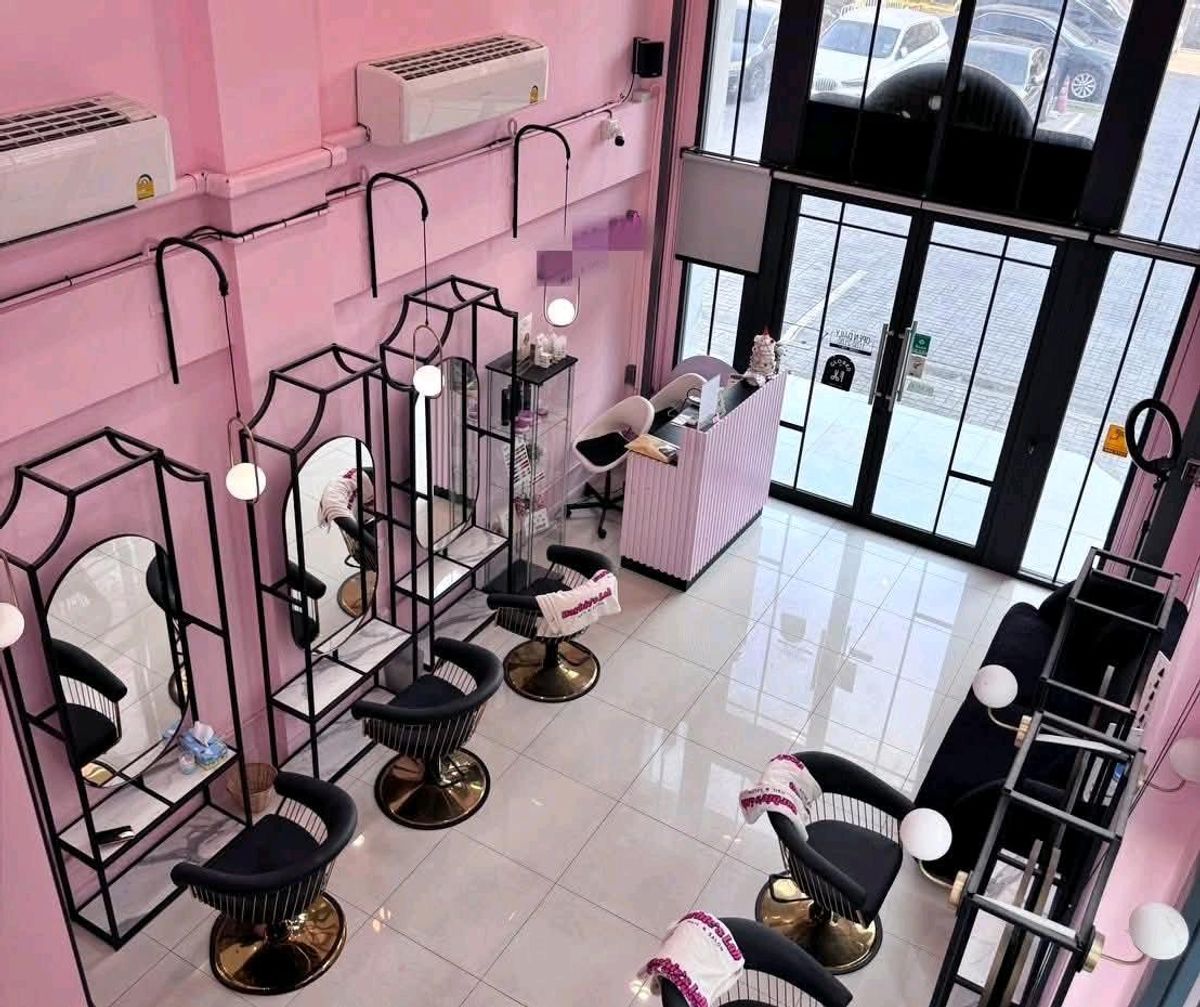 เซ้งร้านค้า/ตลาดนัดอ่อนนุช อุดมสุข : เซ้งร้านเสริมสวย อ่อนนุช 41 – ติดถนนใหญ่ ทำเลโดดเด่น พร้อมดำเนินกิจการได้ทันที