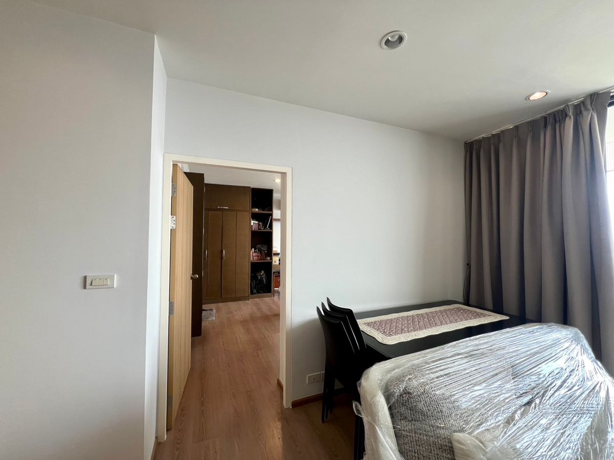 ขายคอนโดลาดพร้าว เซ็นทรัลลาดพร้าว : 🔥 สำหรับขาย !! วิวเมือง, ห้องมุม, ห้องอยู่ทิศใต้, ชั้นสูง 28++, ทำเลดี!! 🔥 Code C20251000047..........The Issara Ladprao, 2 ห้องนอน, 2 ห้องน้ำ, แต่งครบ, ราคาพิเศษ!!📣📣