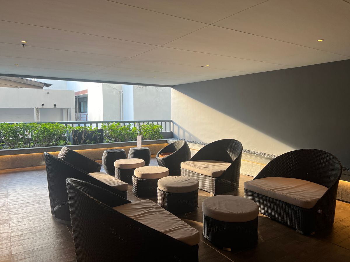 ให้เช่าคอนโดสุขุมวิท อโศก ทองหล่อ : ให้เช่า คอนโด 2 นอน 2 น้ำ ห้องกว้าง สวย วิวดี เฟอร์นิเจอร์ครบ พร้อมอยู่ ใกล้ BTS พร้อมพงษ์