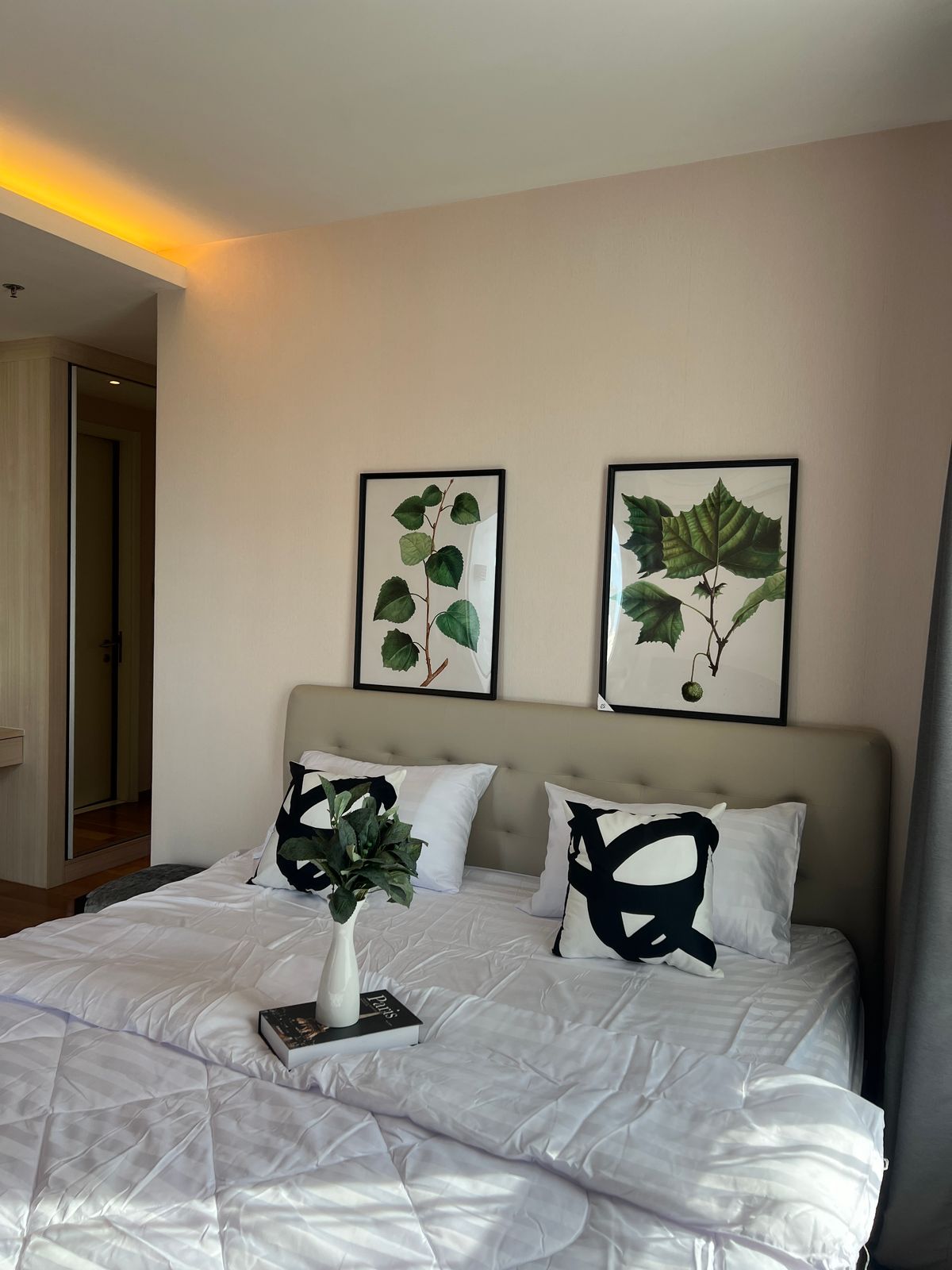 ให้เช่าคอนโดสุขุมวิท อโศก ทองหล่อ : ให้เช่า คอนโด 2 นอน 2 น้ำ ห้องกว้าง สวย วิวดี เฟอร์นิเจอร์ครบ พร้อมอยู่ ใกล้ BTS พร้อมพงษ์