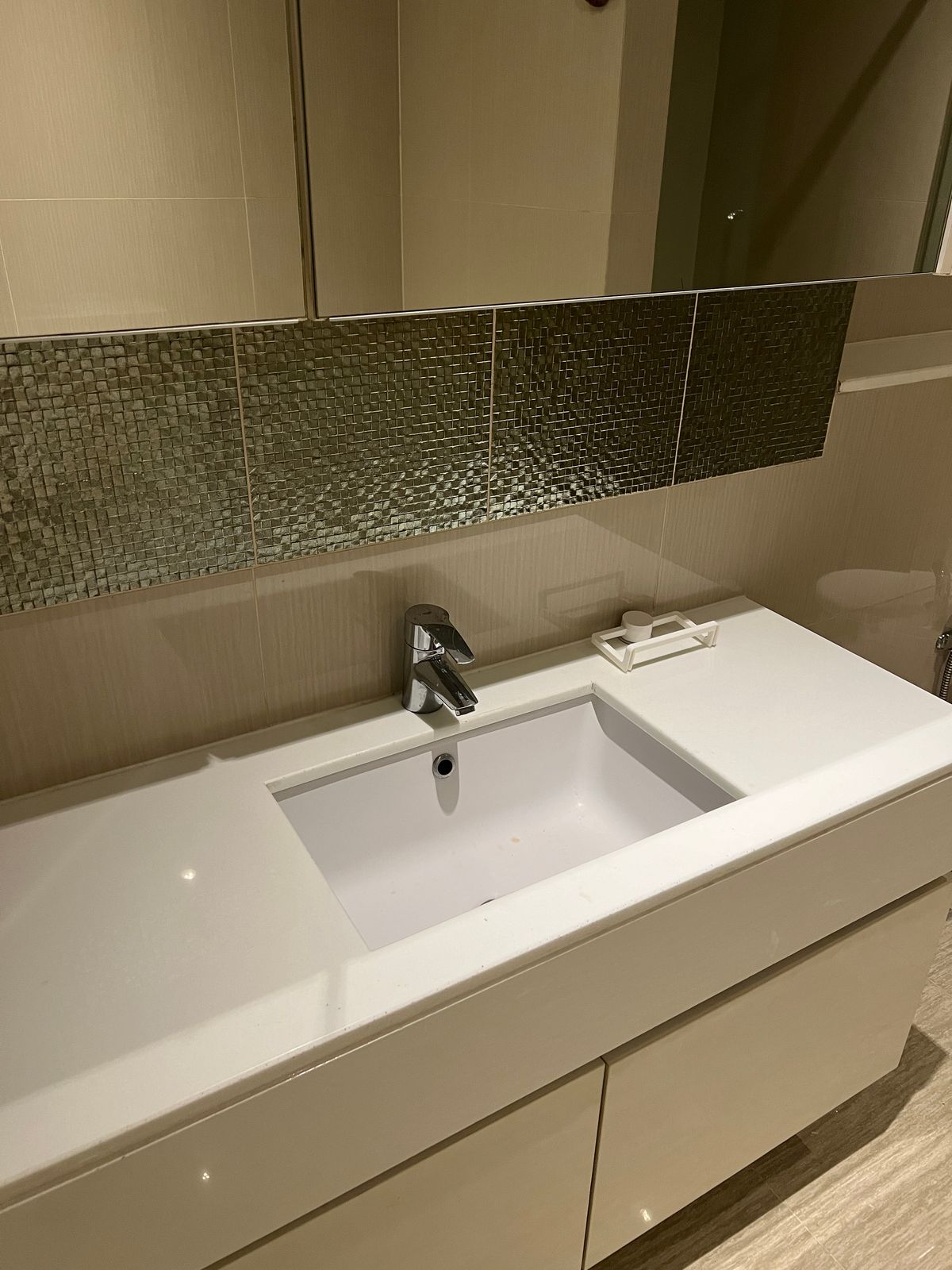 ให้เช่าคอนโดสุขุมวิท อโศก ทองหล่อ : ให้เช่า คอนโด 2 นอน 2 น้ำ ห้องกว้าง สวย วิวดี เฟอร์นิเจอร์ครบ พร้อมอยู่ ใกล้ BTS พร้อมพงษ์