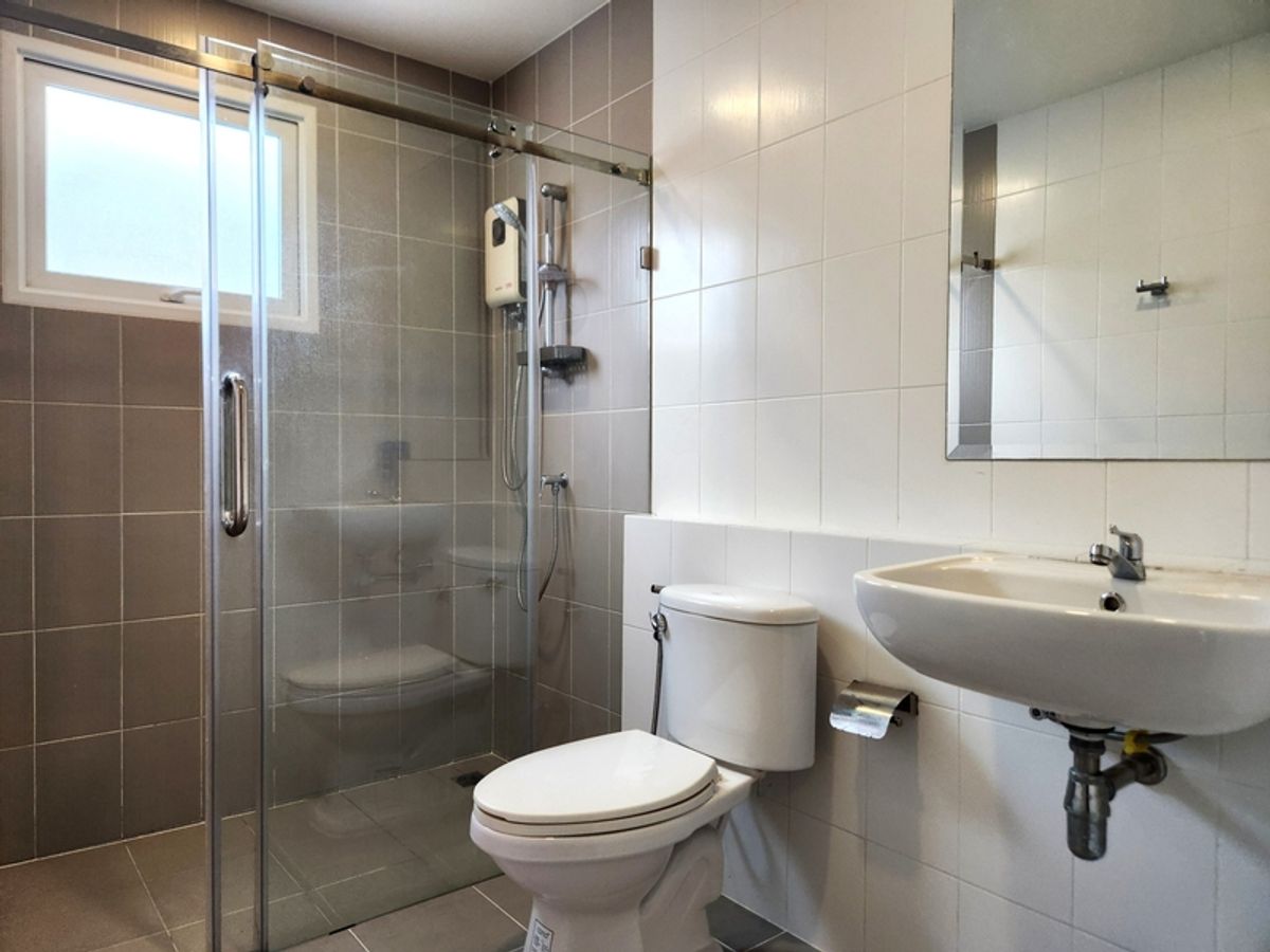 ขายบ้านลาดกระบัง สุวรรณภูมิ : ขายบ้านเดี่ยว Centro พระราม 9-มอเตอร์เวย์ ใกล้สุวรรณภูมิ ราคาดี