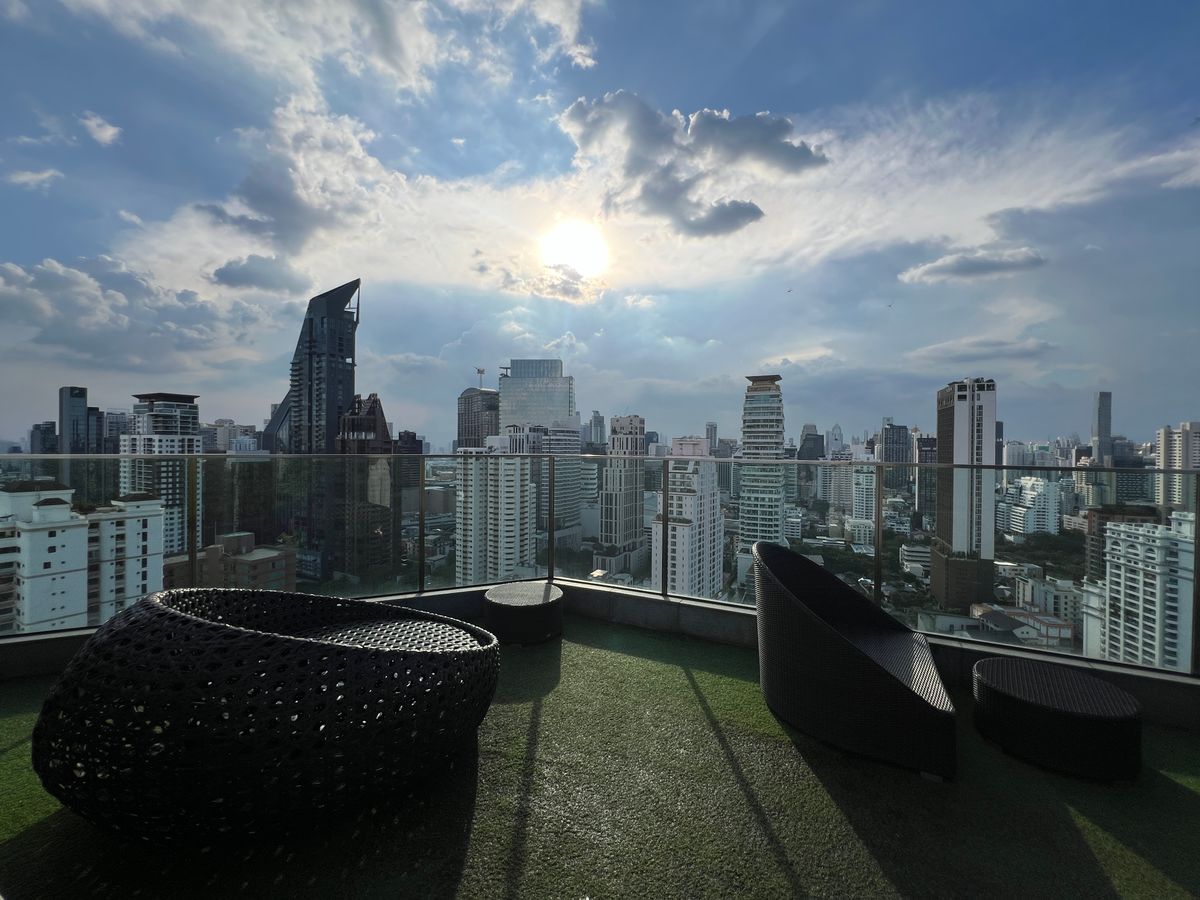 ให้เช่าคอนโดสุขุมวิท อโศก ทองหล่อ : ให้เช่า คอนโด 2 นอน 2 น้ำ ห้องกว้าง สวย วิวดี เฟอร์นิเจอร์ครบ พร้อมอยู่ ใกล้ BTS พร้อมพงษ์