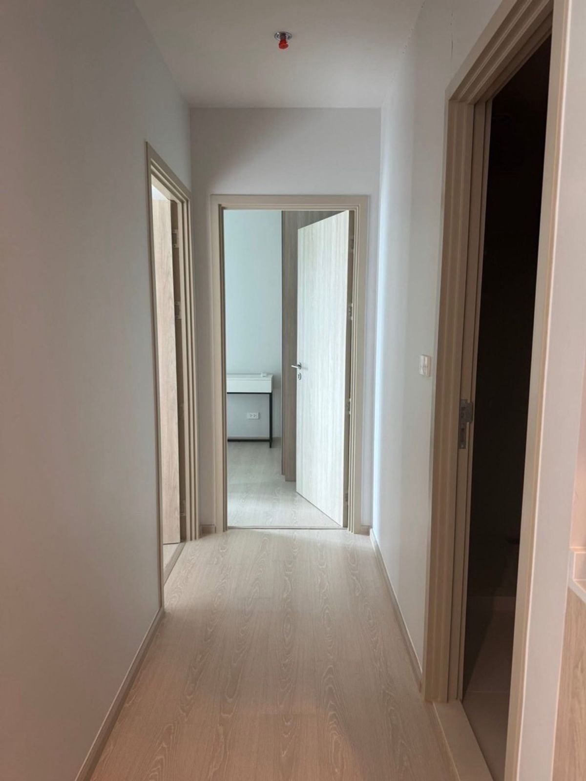 For RentCondoBangna, Bearing, Lasalle : Condo for rent Noble Nue Mega Plus Bangna (Noble Nue Mega Plus Bangna) Floor: 21 📍2 bedrooms, 2 bathrooms Room size: 46 sq m. Price: 22,000 baht Nearby places: Mega Bangna