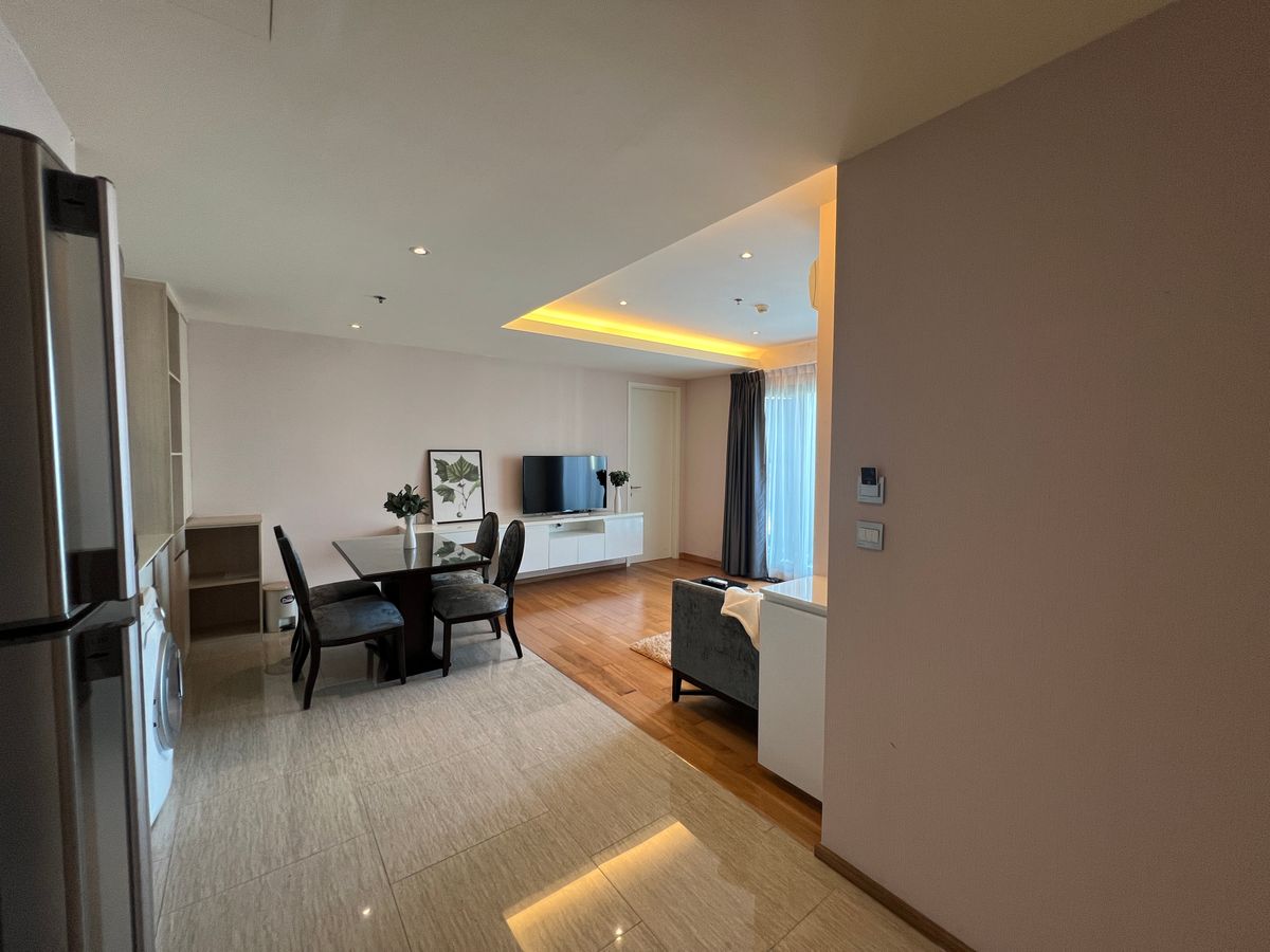 ให้เช่าคอนโดสุขุมวิท อโศก ทองหล่อ : ให้เช่า คอนโด 2 นอน 2 น้ำ ห้องกว้าง สวย วิวดี เฟอร์นิเจอร์ครบ พร้อมอยู่ ใกล้ BTS พร้อมพงษ์