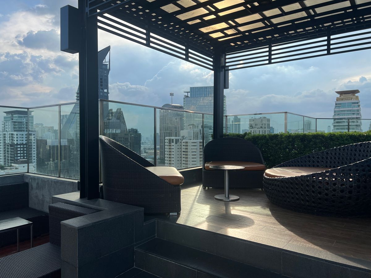 ให้เช่าคอนโดสุขุมวิท อโศก ทองหล่อ : ให้เช่า คอนโด 2 นอน 2 น้ำ ห้องกว้าง สวย วิวดี เฟอร์นิเจอร์ครบ พร้อมอยู่ ใกล้ BTS พร้อมพงษ์