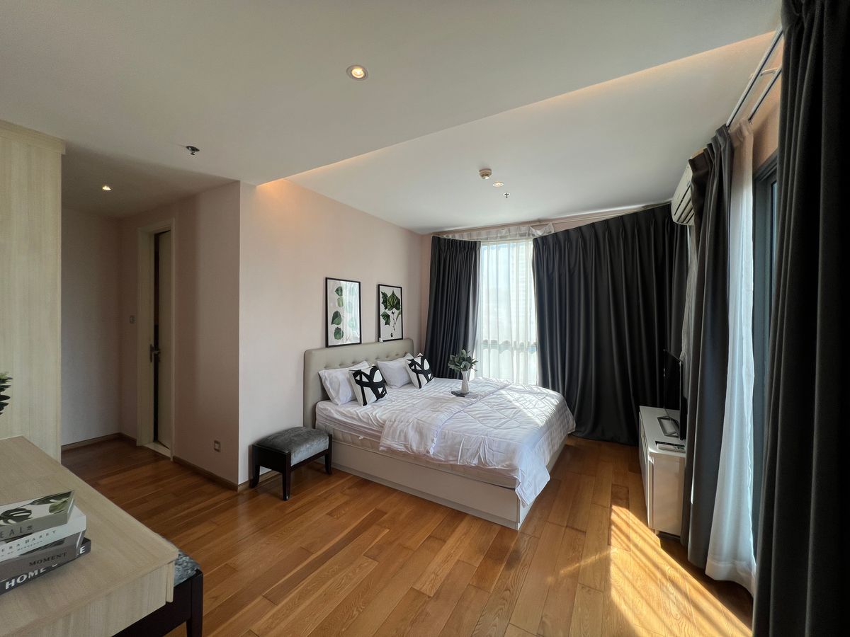 ให้เช่าคอนโดสุขุมวิท อโศก ทองหล่อ : ให้เช่า คอนโด 2 นอน 2 น้ำ ห้องกว้าง สวย วิวดี เฟอร์นิเจอร์ครบ พร้อมอยู่ ใกล้ BTS พร้อมพงษ์