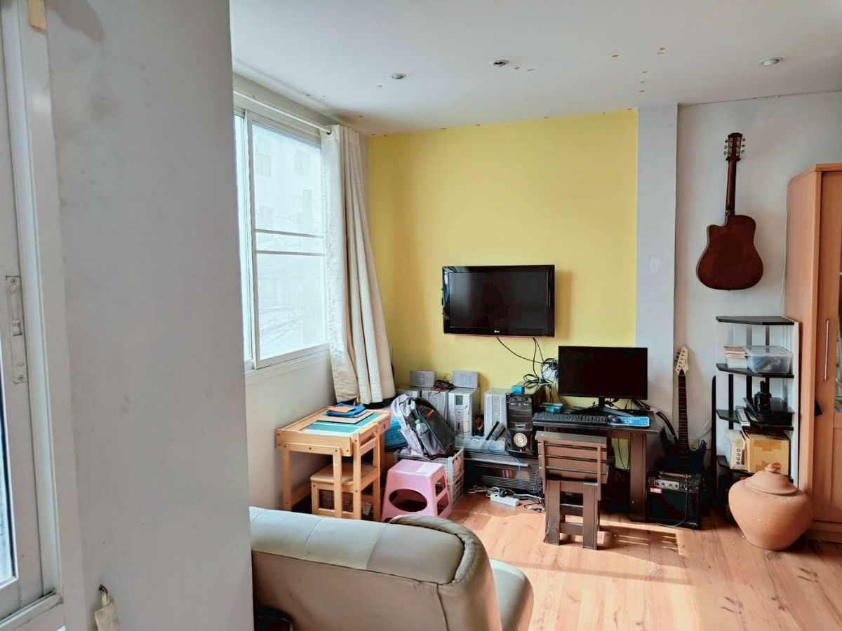 For SaleTownhomePattanakan, Srinakarin : Urgent sale townhome in prime location, near BTS On Nut, convenient, easy travel.