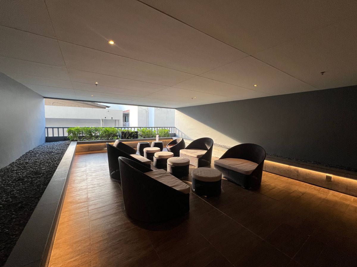 ให้เช่าคอนโดสุขุมวิท อโศก ทองหล่อ : ให้เช่า คอนโด 2 นอน 2 น้ำ ห้องกว้าง สวย วิวดี เฟอร์นิเจอร์ครบ พร้อมอยู่ ใกล้ BTS พร้อมพงษ์