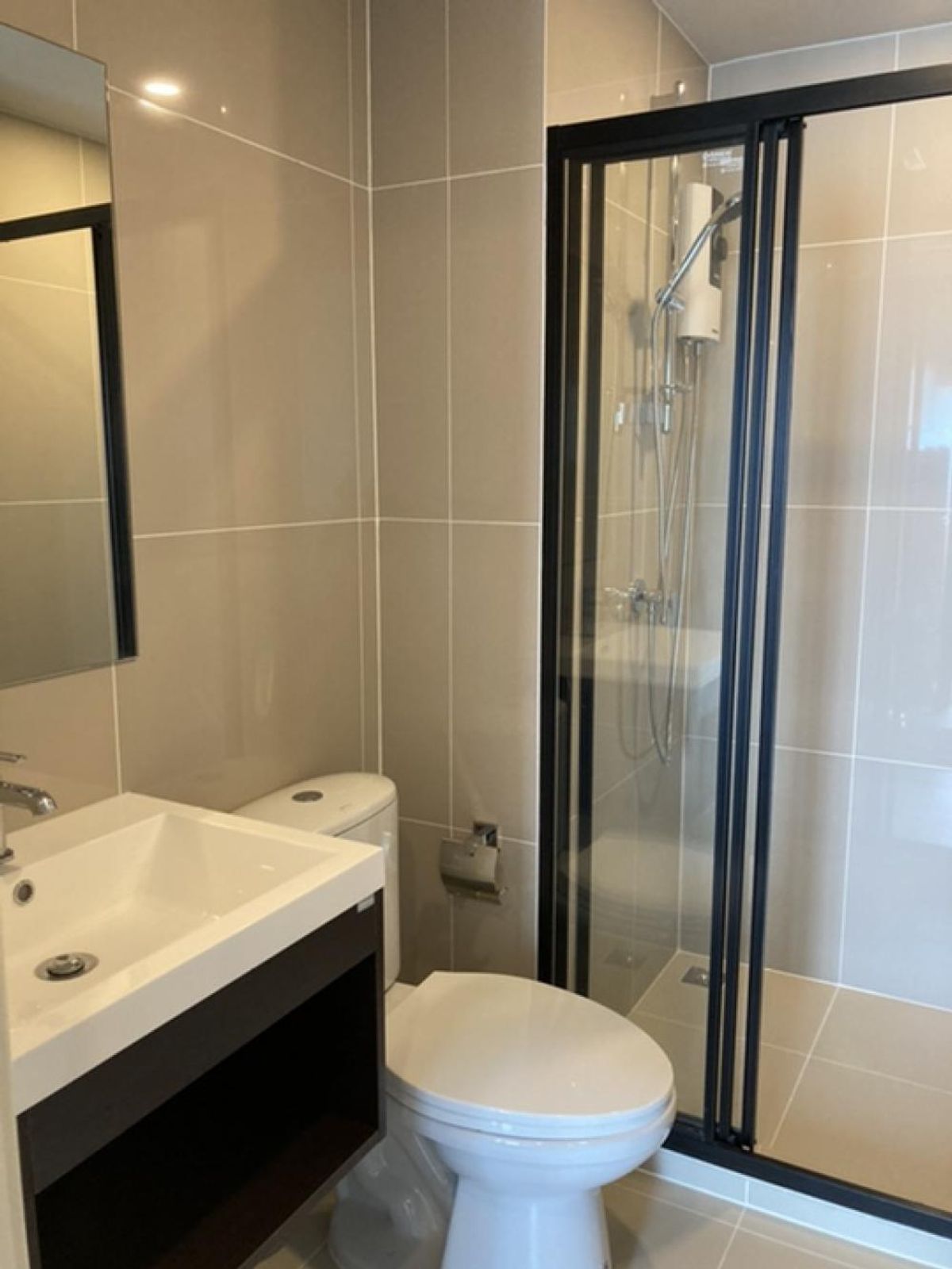 For RentCondoRama9, Petchburi, RCA : For rent 🔥 Monte Rama 9 🔥 near MRT Ramkhamhaeng, fully furnished and equipped with appliances