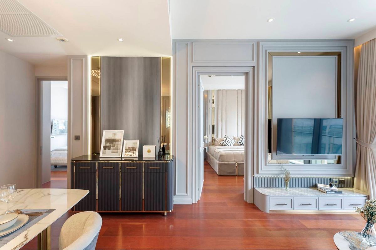 For RentCondoSukhumvit, Asoke, Thonglor : 💥SL-9160💥KHUN by YOO inspired by Starck 👉Line : @primahome