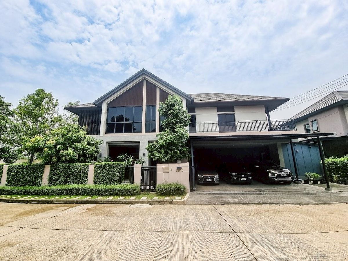 ขายบ้านแจ้งวัฒนะ เมืองทอง : ขายบ้านเดี่ยวหมู่บ้านบางกอก บูเลอวาร์ด แจ้งวัฒนะ 2 เนื้อที่ 99 ตรว หลังริม ติดสวน บิวท์อินทั้งหลังเฟอร์นิเจอร์เครื่องใช้ไฟฟ้าครบพร้อมเข้าอยู่