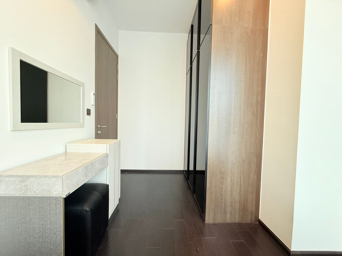 For RentCondoSukhumvit, Asoke, Thonglor : Beautiful room, good price, full central area, at the luxury condo Park Origin Thonglor 2Bedrooms, 30+ floor, good location, near BTS 🚝 Thonglor, ready to move in.