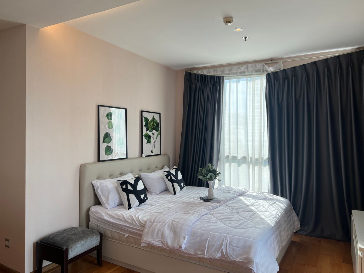 ให้เช่าคอนโดสุขุมวิท อโศก ทองหล่อ : ให้เช่า คอนโด 2 นอน 2 น้ำ ห้องกว้าง สวย วิวดี เฟอร์นิเจอร์ครบ พร้อมอยู่ ใกล้ BTS พร้อมพงษ์