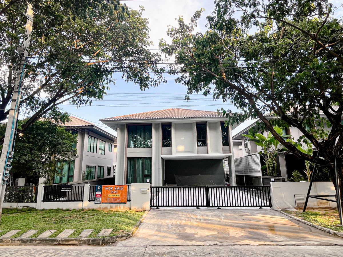 ขายบ้านลาดกระบัง สุวรรณภูมิ : สราญสิริ ศรีวารี 1