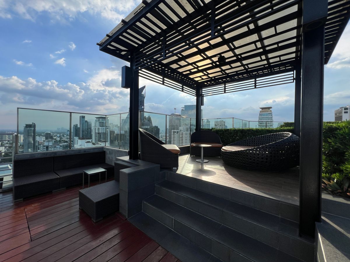 ให้เช่าคอนโดสุขุมวิท อโศก ทองหล่อ : ให้เช่า คอนโด 2 นอน 2 น้ำ ห้องกว้าง สวย วิวดี เฟอร์นิเจอร์ครบ พร้อมอยู่ ใกล้ BTS พร้อมพงษ์