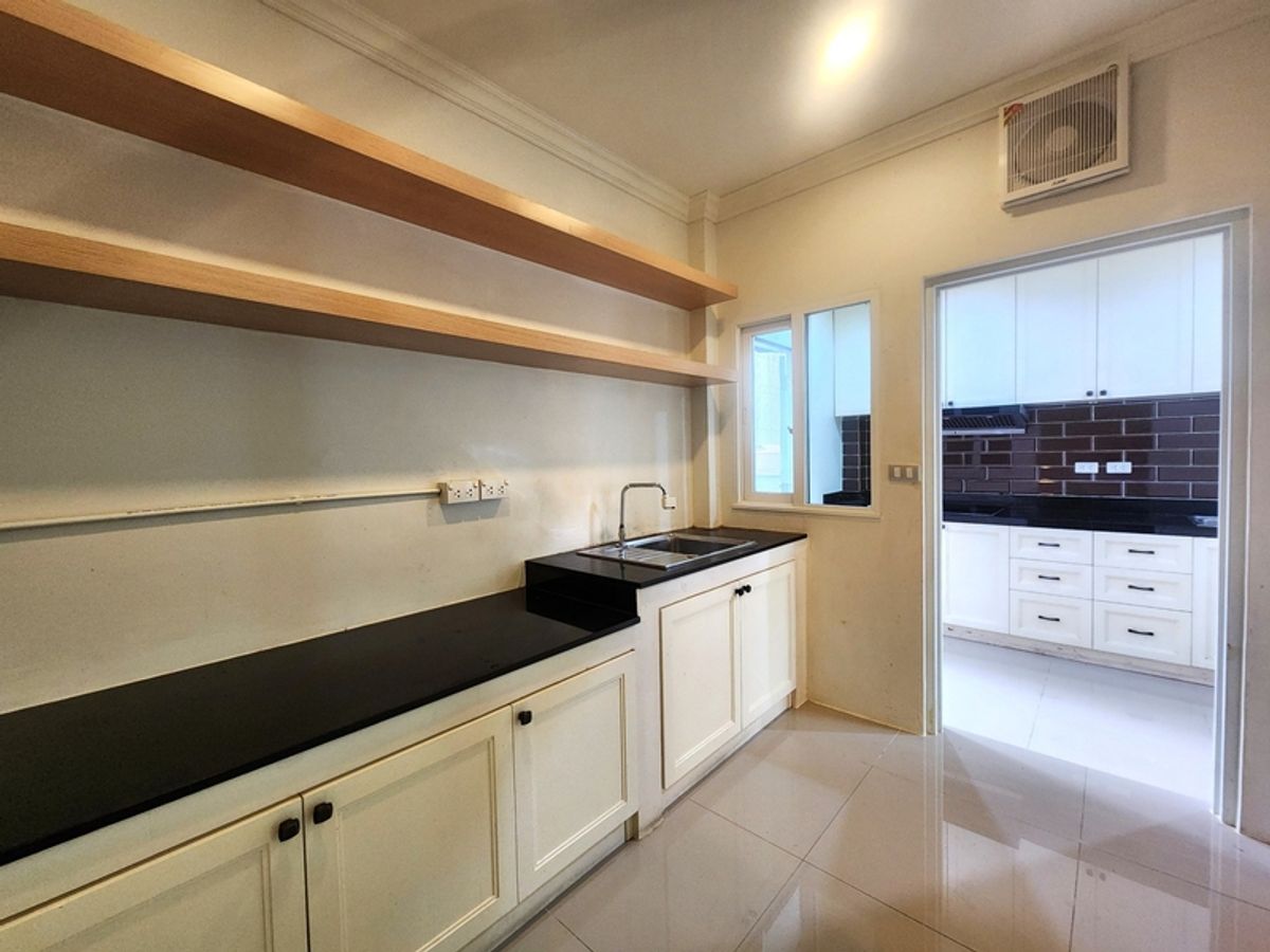 ขายบ้านลาดกระบัง สุวรรณภูมิ : ขายบ้านเดี่ยว Centro พระราม 9-มอเตอร์เวย์ ใกล้สุวรรณภูมิ ราคาดี